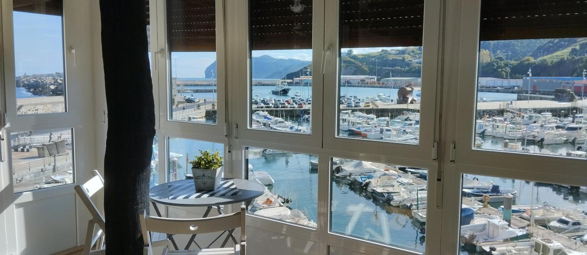 Апартаменты Andra Mari Portua Бермео Экстерьер фото